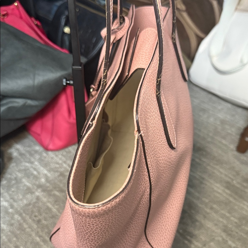 Gucci Pink Pebbled Leather Tote Bag Made in Italy Shoulder Bag - Picture 5 of 14